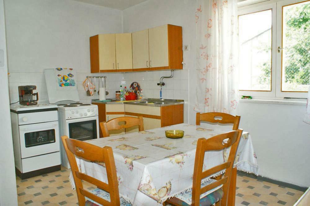 Apartment Antonija Сен Екстериор снимка