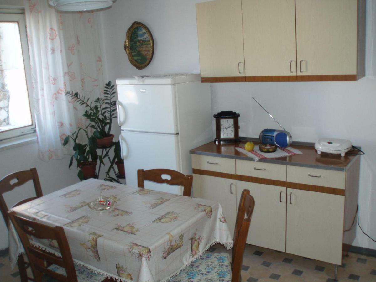 Apartment Antonija Сен Екстериор снимка