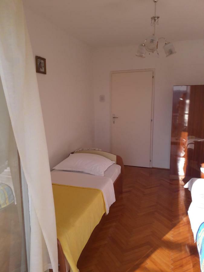 Apartment Antonija Сен Екстериор снимка